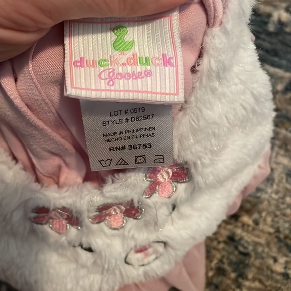 Duck.duck Goose Baby Girl 12 month long sleeve top - Picture 4 of 5